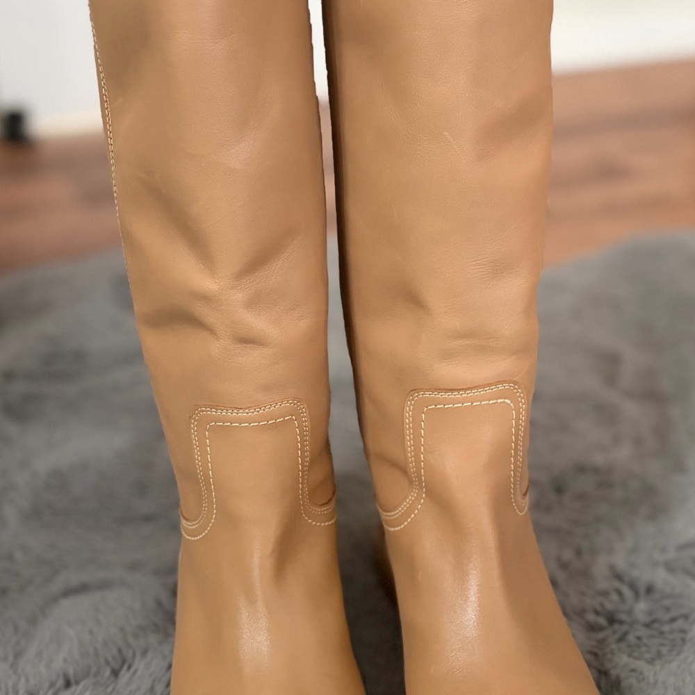 Steve Madden Tan campus Boots